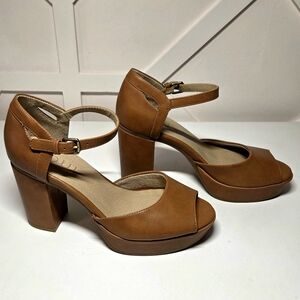 Naturalizer Anita Tan Women's Platform Heels